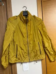 2025年最新】バーバリーウィンドブレーカーの人気アイテム