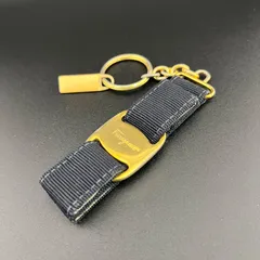 Ferragamo フェラガモ キーホルダー キーリング ヴァラ 黒 金のサムネイル