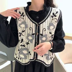☆ G×ブラック ☆ ベスト ニット クロシェ 編み おしゃれ ベスト ボタン付き 前開き レディース ニットベスト ニット 花柄ニット 前あきベスト ノースリーブ 花柄 フラワー 重ね着 レイヤード 春 秋 冬 カジュアル Vネック おしゃれ 大人 かわいい