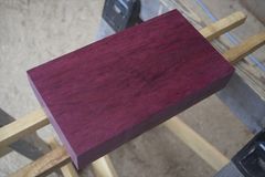 アウトレット パープルハートの一枚板 長さ約26cm 幅約14cm 厚さ約4.5cm DIY用 Z014