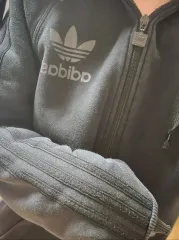 adidas(アディダス) オールブラック 裏起毛 ジップアップパーカー フード付き ジャージ