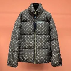 Louis Vuitton ヴィトン ダウン 銀座LV購入 箱等一式揃 送料無