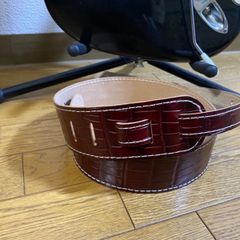 革ギターストラップ　メキシコワニ型押し　ワイン　日本製