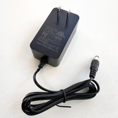 【未使用】CASIMY ACアダプター 互換品 ロジクール・ロジテック製品に仕様可能　DSA-18CB-12FCA 120150