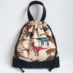 ハンドメイド リバーシブル 恐竜 × 星 体操着入れ お着替え袋 巾着バッグ 体操着袋 体操服袋 着替え袋 体操服入れ 着替え入れ 体操服バック 体操服バッグ 体操着バッグ 体操着バック 入学 入園 スター 男の子 ダイナソー かっこいい