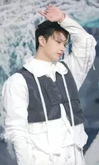 【中古】コレクションカード(男性) SEVENTEEN/JUN(ジュン)/CD「SECTOR 17」(COMPACT VER.)タワーレコード特典スペシャルフォトカード