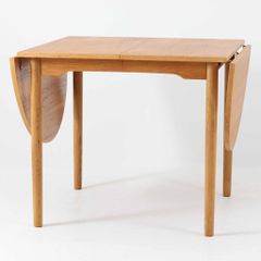 正方形エクステンションダイニングテーブル バタフライ オーク材 幅89cm デンマーク製 北欧ビンテージ家具 北欧家具 拡張式/DK14333