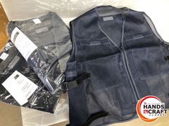 ▼【中古品】【3着+40個】ユニット クールベスト3着+専用保冷剤×40個  HO-891,HO-792 ※外装箱に汚れ・ペン書き等ある場合がございます。