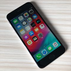 iPhone6 16GB SPACEGLAY バッテリー100% docomo