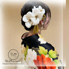 絹花 正絹の花飾り〈オフホワイト／7点〉 白無垢・色打掛に｜結婚式 成人式 卒業式 和装 No.214