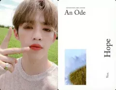 【中古】コレクションカード(男性) SEVENTEEN/S.COUPS(エスクプス)/衣装白・右手ピース・裏面白/CD「3RD Album ： An Ode(Hope ver.)封入特典フォトカード