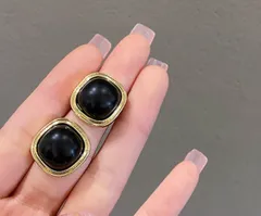 VINTAGEピアス個性イヤリング  ブラック系 #74