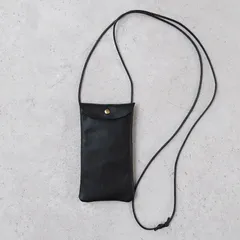 【新品】【1点販売】CLASKA[クラスカ] MOBILE HOLDER by MARINEDAY [モバイルホルダー スマホケース ポシェット ポーチ ブラック ゴートスキン 斜め掛け シンプル シック]のサムネイル