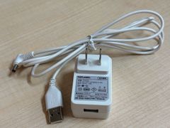 【中古】TOPLAND トップランド ACアダプター TFA100(USB充電器)のサムネイル