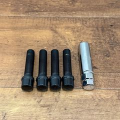 【前後首下長指定可】アルファロメオ 159 ホイール 盗難防止 ロックボルト ブラック 商品番号14156024