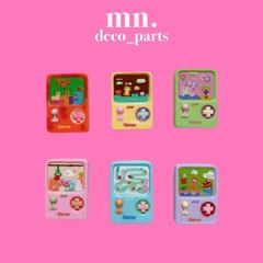 【1つ25円】18個/各3個★デコレーションパーツ　ゲーム　カラフル　パステル　デコパーツ