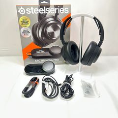 SteelSeries ゲーミングヘッドセット ヘッドホン Arctis Nova Pro 軽量 有線 密閉型 ハイレゾ PC PS5 PS4 Switch 対応 DAC搭載 Hi-Fiサウンド 61527 ブラック 調整可能