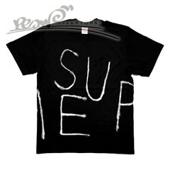 送料無料 メンズ Tシャツ フューシャ Supreme シュプリーム Painted 