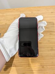 【美品】iPhoneSE第2世代128GB レッド