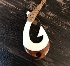 2025年最新】釣り針ネックレス 骨の人気アイテム - メルカリ 