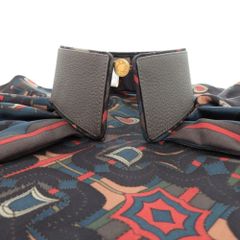 新品同様 エルメス 付け襟 プティアッシュ シルク 牛革 グレー その他  