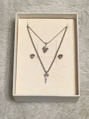 ジュールアンジュール K18WG SVハート ネックレス