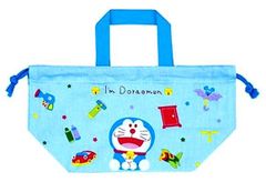 688843 キャラクター 巾着袋 ドラえもん マチ付き（ I'm Doraemon ギンガム ブルー系 ) ドラエもん どらえもん  給食袋
