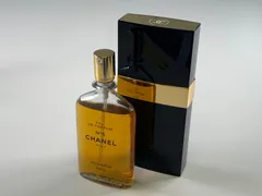 ★美品 残量約８割以上CHANEL N°5 EAU DE PARFUM シャネル ナンバー5 オードパルファム 香水 50ml スプレータイプ