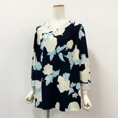美品　LEONARD レオナール花柄 長袖Tシャツ M 極美品 レオナール 大きいサイズ カットソー Tシャツ 花柄