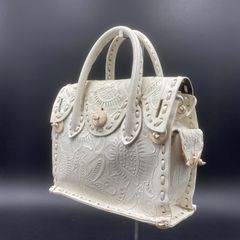 美品 希少 グレースコンチネンタル カービングバッグ 白 麻 