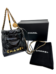 【Aランク】CHANEL　シャネル　ショルダーバッグ　シャネル22　ブラック ☆正規品☆
