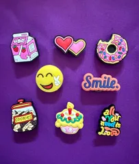 お菓子 フード カラフル ジビッツ クロックス サンダル チャーム