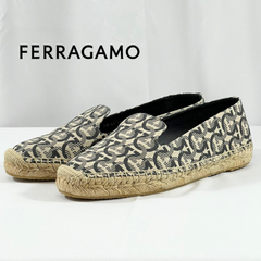 【大きい靴9.5】サルヴァトーレフェラガモ パンプス FERRAGAMO(フェラガモ) 大きいサイズ SHOES セール開催中