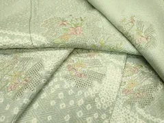 MK-1433 付下げ 汕頭刺繍 刺繍 流水に花模様 金彩 金糸 灰緑色 MK-1433 付下げ 汕頭刺繍 刺繍 流水に花模様 金彩 金糸 灰緑色