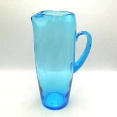 手作り　水差し　ピッチャー　取っ手付き　持ち手　エメラルドグリーン　ブルー　ガラス　新品未使用　花瓶　レトロ