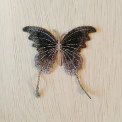 刺繍ワッペン アップリケ  ★蝶★ちょうちょ★黒★ブラック★ 縫い付けタイプ《A027》