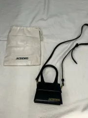 2025年最新】JACQUEMUS メッセンジャーバッグの人気アイテム