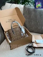【今日特価】Coach コーチ モリートート25 容量が実用的で、?や水筒なども収納可能-WTO輸入2