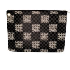 【中古】LOUIS VUITTON ルイ ヴィトン ダミエグラフィット ポシェットジュールGM クリストファーネメス セカンドバッグ クラッチバッグ M61232 ブラック A2502537【無料ギフトラッピング承ります】