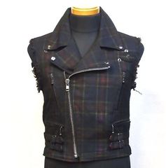 クラッシュライダースベスト（ダメージ加工）