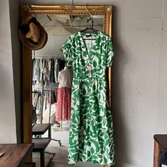 @ ZARA ザラ BASIC ベーシック 花柄 ワンピース ロング 半袖 マキシ　緑　GREEN　グリーン　ミドリ　ホワイト オフホワイト アイボリー 白 シロ
