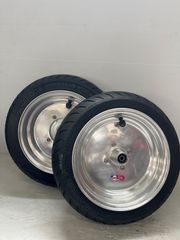 HONDA ズーマー　ホイルセット　12インチ　ダグラス　ハブつき