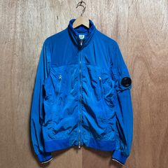 希少【C.P.COMPANY シーピーカンパニー  【商品名】CHROME GARMENT DYED Multi-filament Nylon / ゴーグル ナイロンジャケット/ジャケット ブルゾン