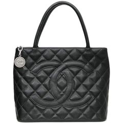 シャネル　CHANEL　キャビアスキン　復刻トート　A01804　ブラック　シルバー金具