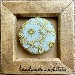 刺繍【ヘアゴム】【ポニーフック】【ブローチ】選べるパーツ　no.142