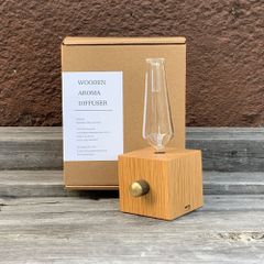 【WOODEN AROMA DIFFUSER ブラックチェリー 】天然木 アロマディフューザー アロマ 香り インテリア ネブライザー式 ギフト ディフューザー WOOD 水なし ネブライザー 水を使わない 木目調 アロマ 静音 タイマー付 おしゃれ 北欧