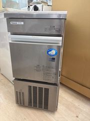 パナソニック中古　製氷機SIM-S2500B　業務用　25L