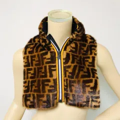 2025年最新】フェンディ マフラー ファーの人気アイテム - メルカリ