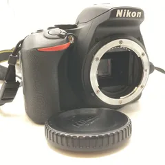 美品】ニコン Nikon D5600 ボディ《ショット数14639回》 美品】ニコン Nikon D5600 ボディ《ショット数14639回》