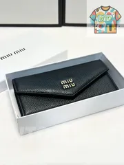 【今日WTO】miumiu ミュミュ 国内送料無料！お得な価格で在庫あり！-WTO輸入1-IAS18